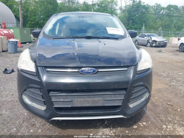 1FMCU9GX1FUC65404 Ford ESCAPE SE