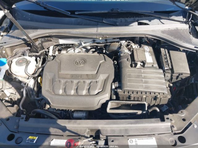 3VV1B7AX1JM091928 Volkswagen Tiguan 2.0t S