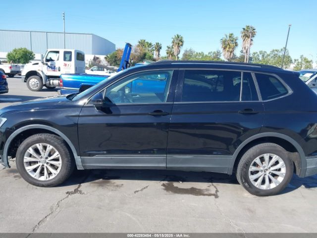 3VV1B7AX1JM091928 Volkswagen Tiguan 2.0t S