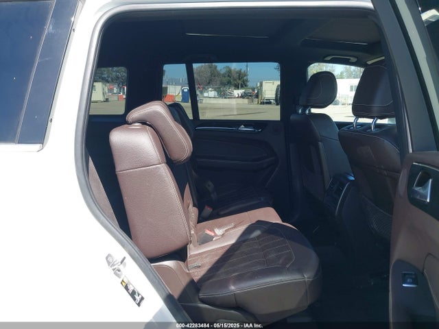 4JGDF6EE6JB132415 Mercedes-Benz m276