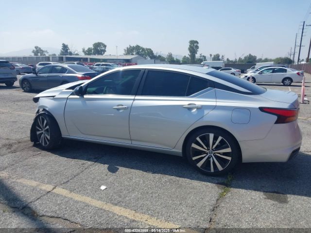 1N4BL4CV5KC169050 Nissan Altima