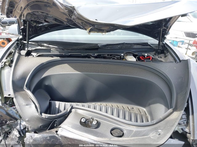2025 TESLA MODEL 3 5YJ3E1EA2SF918679 Photo 9