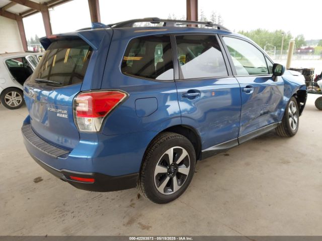JF2SJAGC6HH584821 Subaru Forester 2.5i Premium