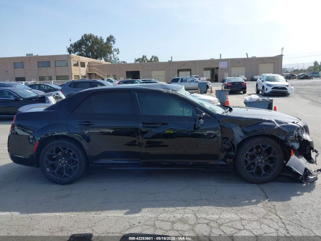 2C3CCABG5KH648229 Chrysler 2019