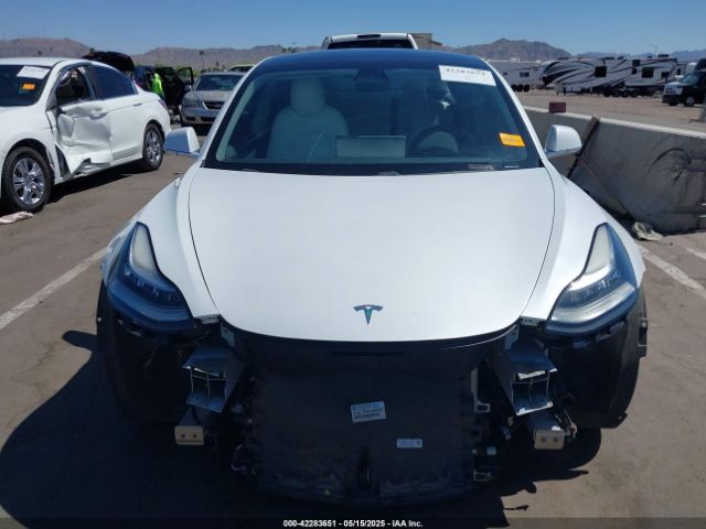 5YJ3E1EC1LF719240 Tesla MODEL 3