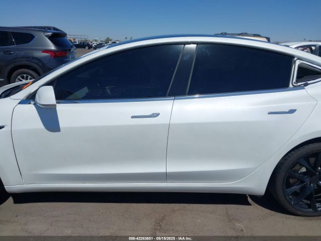 5YJ3E1EC1LF719240 Tesla MODEL 3