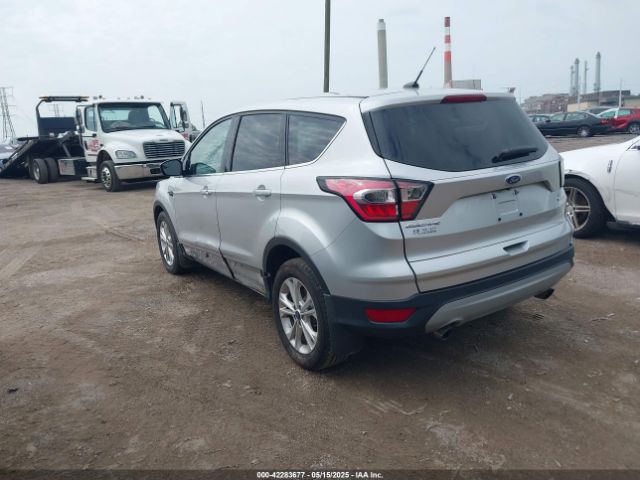 1FMCU0GD2HUB76901 Ford ESCAPE SE