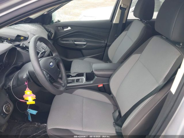 1FMCU0GD2HUB76901 Ford ESCAPE SE