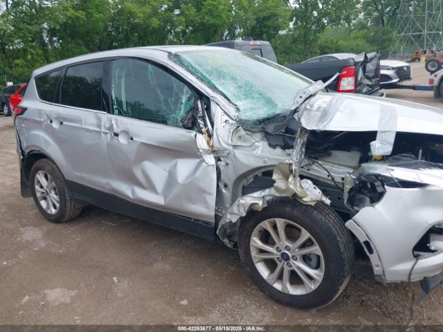 1FMCU0GD2HUB76901 Ford ESCAPE SE