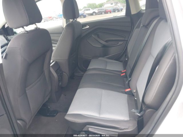 1FMCU0GD2HUB76901 Ford ESCAPE SE