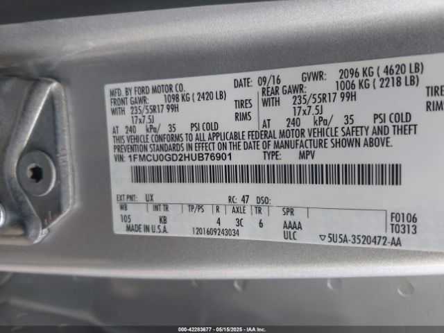 1FMCU0GD2HUB76901 Ford ESCAPE SE