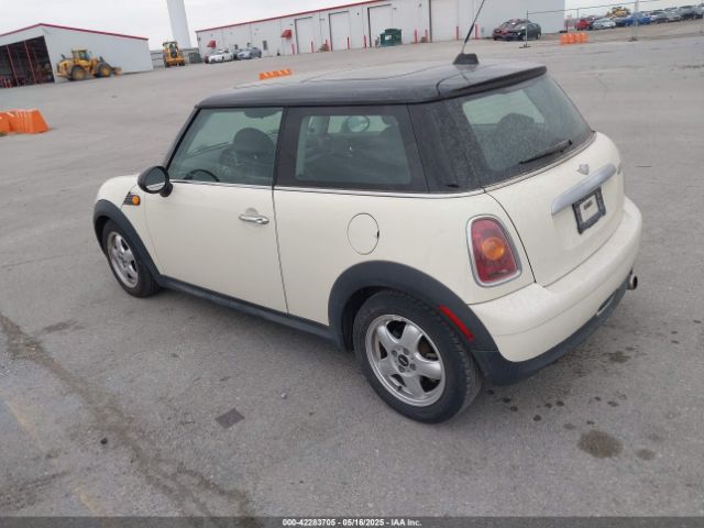 2008 MINI COOPER WMWMF33598TT62179 Photo 2