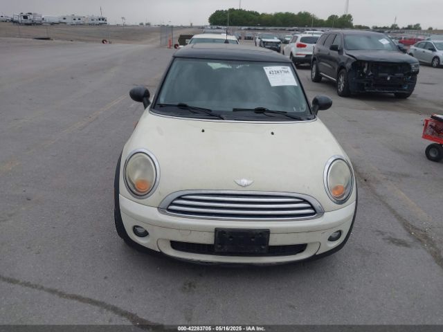 2008 MINI COOPER WMWMF33598TT62179 Photo 5