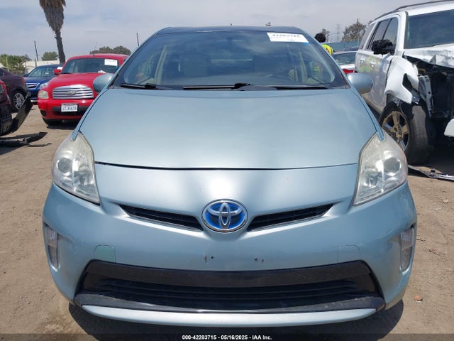 JTDKN3DUXF1950054 Toyota Prius Two