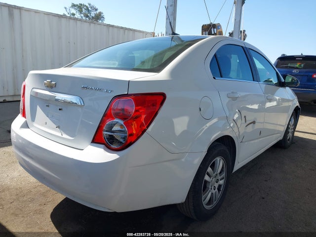 1G1JC5SG1E4105187 Chevrolet Sonic Lt Auto