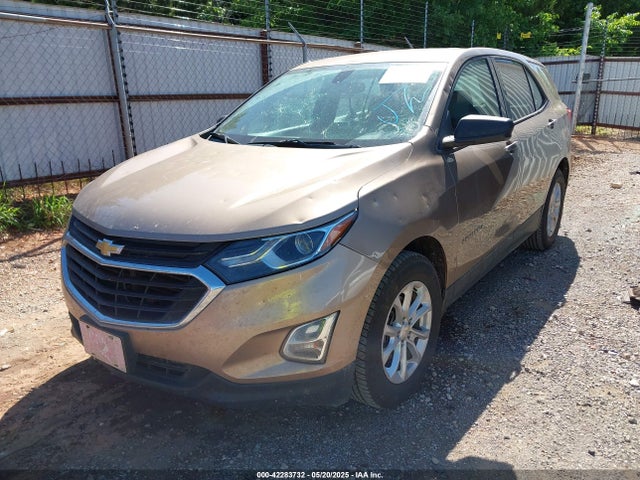 3GNAXHEV3JL318791 Chevrolet EQUINOX LS