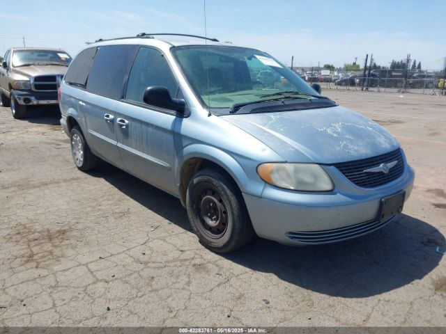 2003 CHRYSLER TOWN & COUNTRY 2C4GP243X3R242251 Photo 0