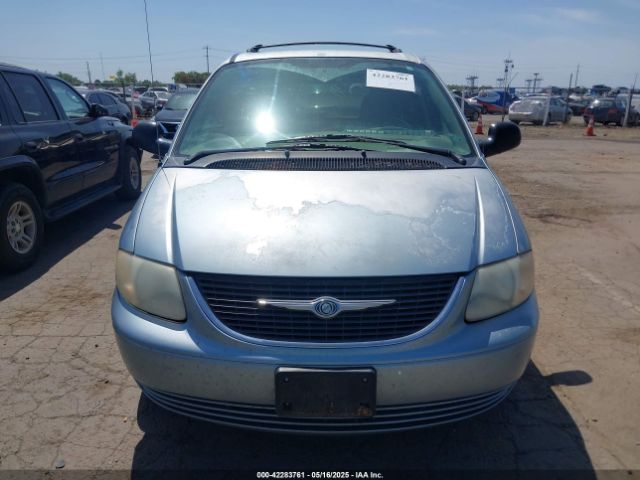 2003 CHRYSLER TOWN & COUNTRY 2C4GP243X3R242251 Photo 5