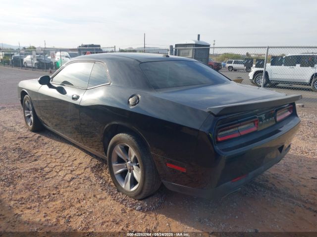 2C3CDZAG8GH279029 Dodge Challenger Sxt