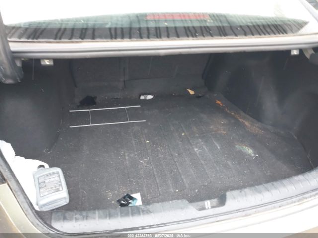5XXGT4L35GG022734 KIA Optima Lx