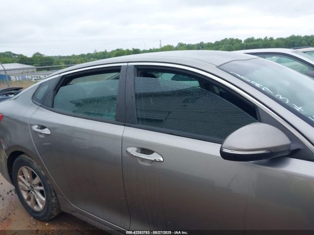 5XXGT4L35GG022734 KIA Optima Lx