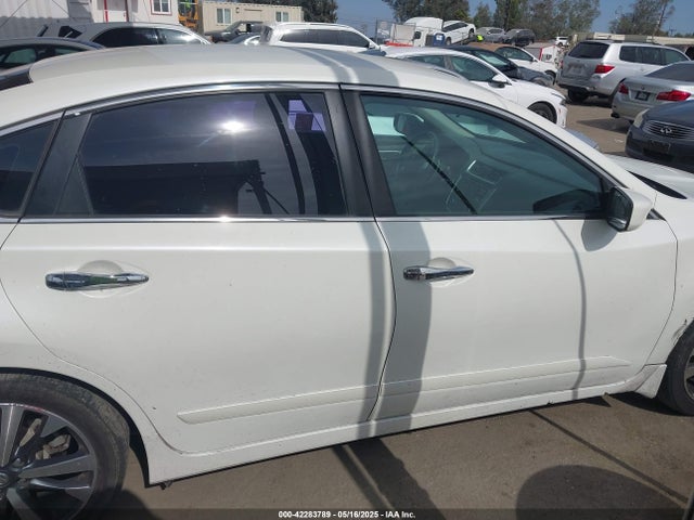 Nissan 2017 2017 1N4AL3AP1HC136243 Image 13