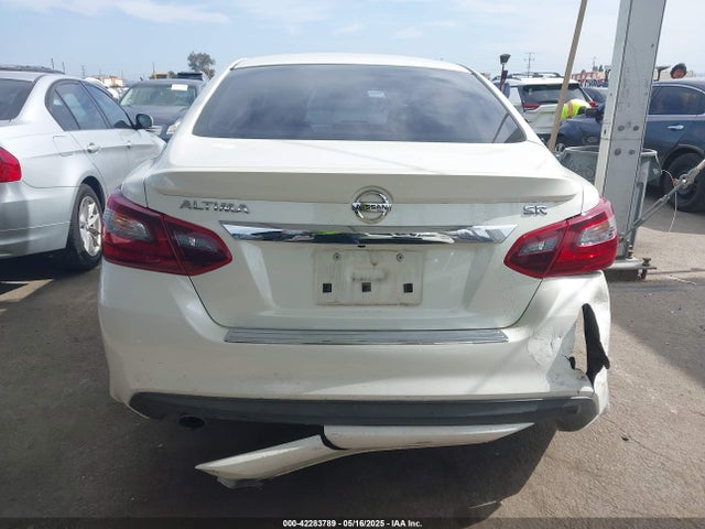 Nissan 2017 2017 1N4AL3AP1HC136243 Image 16