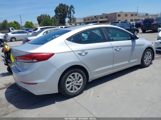 KMHD74LF5JU499730 Hyundai ELANTRA SE