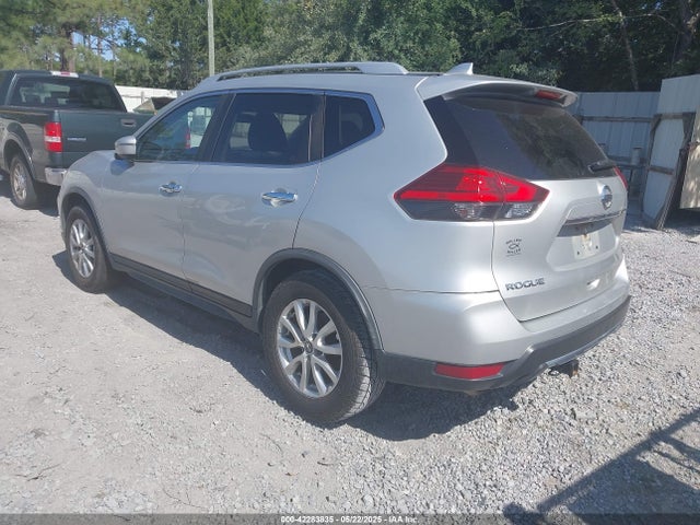 Nissan ROGUE SV 2017 JN8AT2MT9HW391822 Image 3