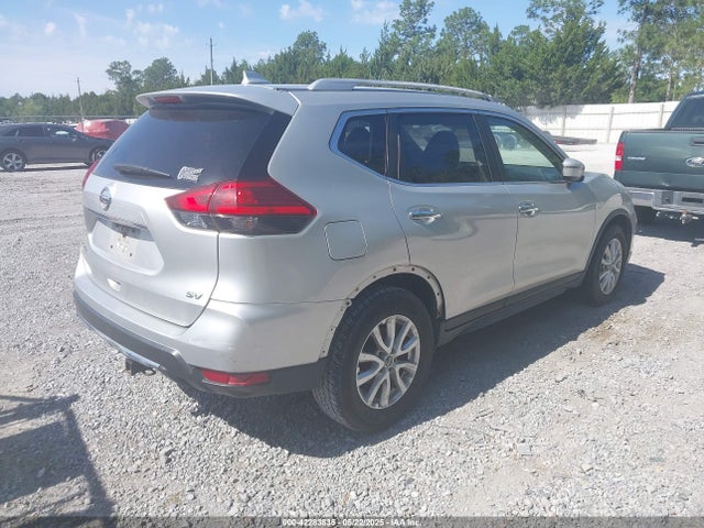 Nissan ROGUE SV 2017 JN8AT2MT9HW391822 Image 4