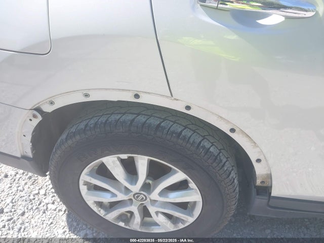 Nissan ROGUE SV 2017 JN8AT2MT9HW391822 Image 6