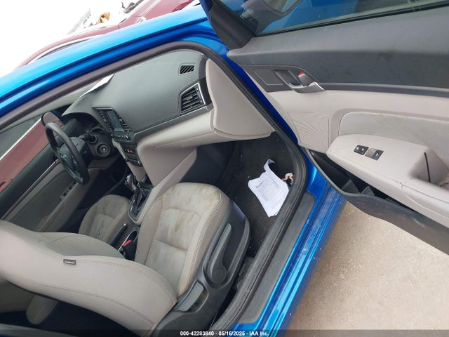 5NPD84LF6JH236626 Hyundai ELANTRA SEL