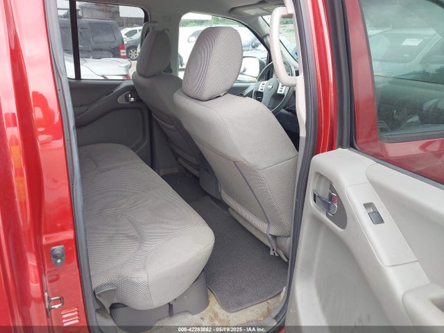 1N6AD0ER0FN768604 Nissan Frontier Sv
