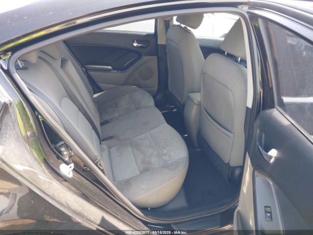KNAFX4A88F5386385 KIA FORTE EX