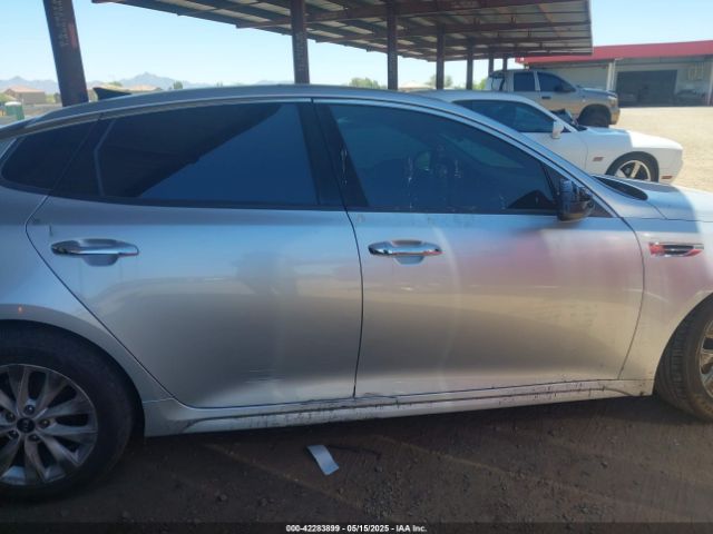 5XXGU4L33GG057043 KIA t-gdi theta ii