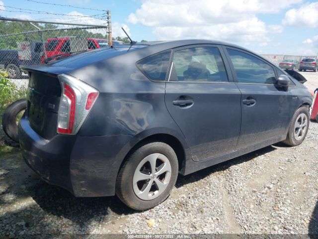 JTDKN3DU9F0419191 Toyota Prius Two