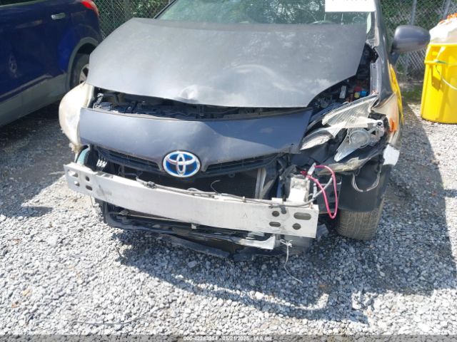 JTDKN3DU9F0419191 Toyota Prius Two