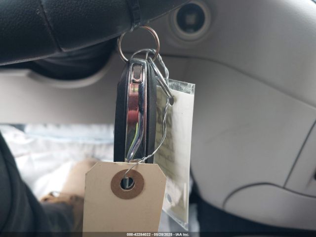 2022 CHRYSLER VOYAGER 2C4RC1CGXNR105266 Photo 10