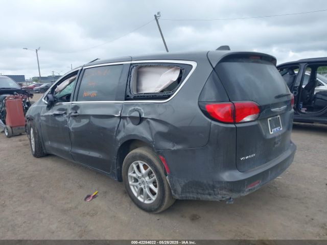 2022 CHRYSLER VOYAGER 2C4RC1CGXNR105266 Photo 2
