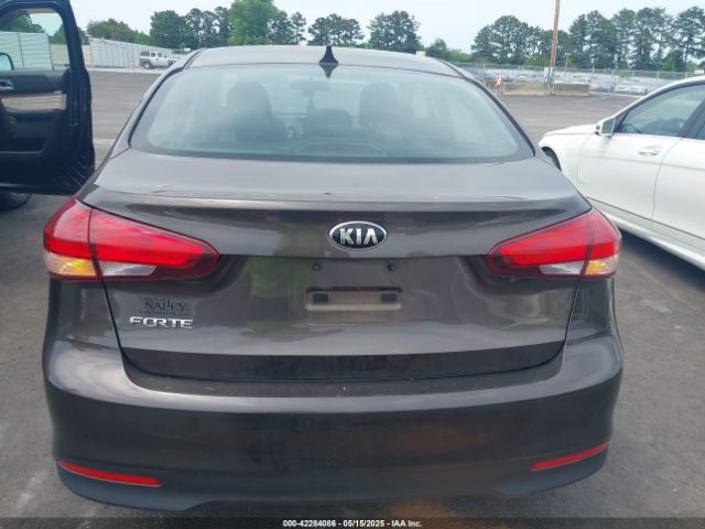 3KPFK4A75HE055165 KIA FORTE LX