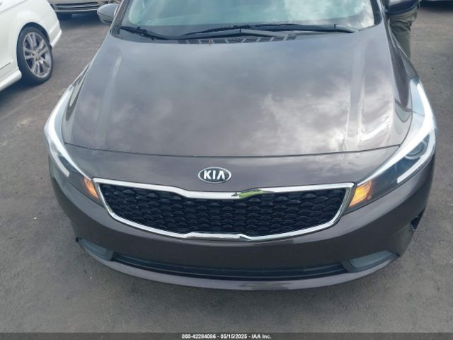 3KPFK4A75HE055165 KIA FORTE LX