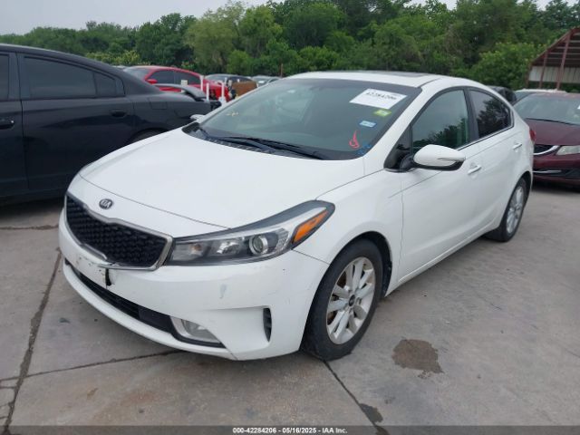 3KPFL4A77HE110597 KIA FORTE S