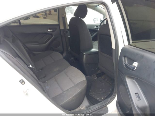 3KPFL4A77HE110597 KIA FORTE S