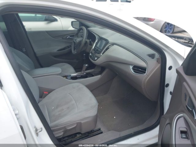 1G1ZC5ST6HF223342 Chevrolet Malibu 1fl