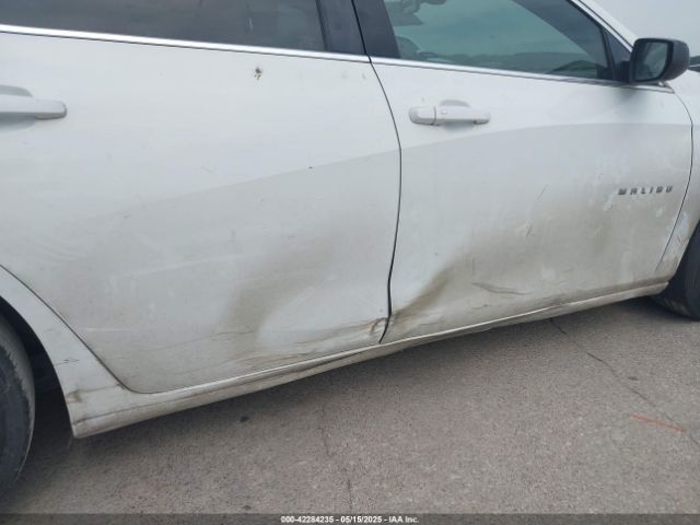 1G1ZC5ST6HF223342 Chevrolet Malibu 1fl