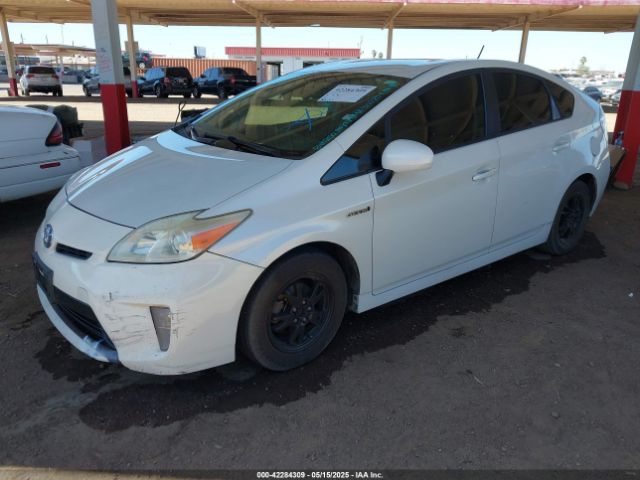 JTDKN3DU3E1810250 Toyota Prius