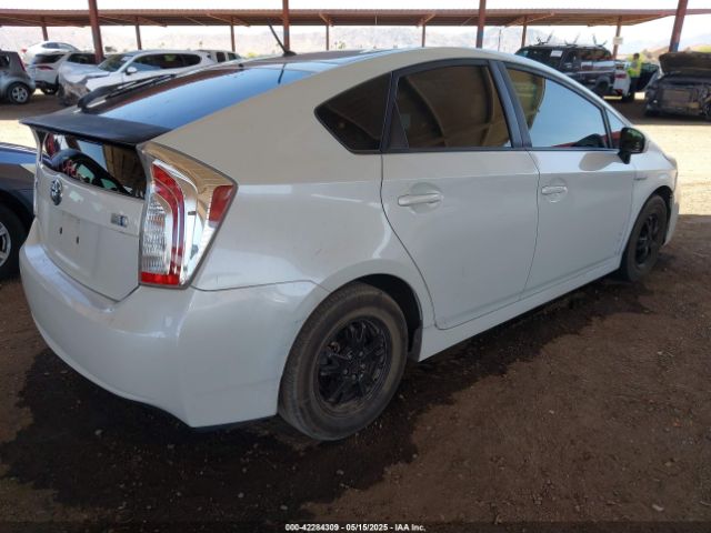 JTDKN3DU3E1810250 Toyota Prius