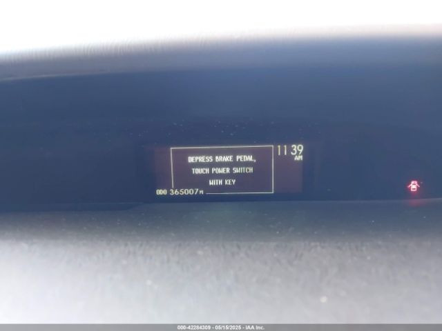 JTDKN3DU3E1810250 Toyota Prius