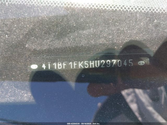 4T1BF1FK5HU297045 Toyota CAMRY LE