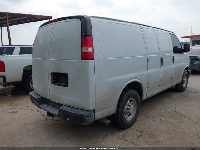 1GCWGAFF8H1183886 Chevrolet Express 2500 Work Van